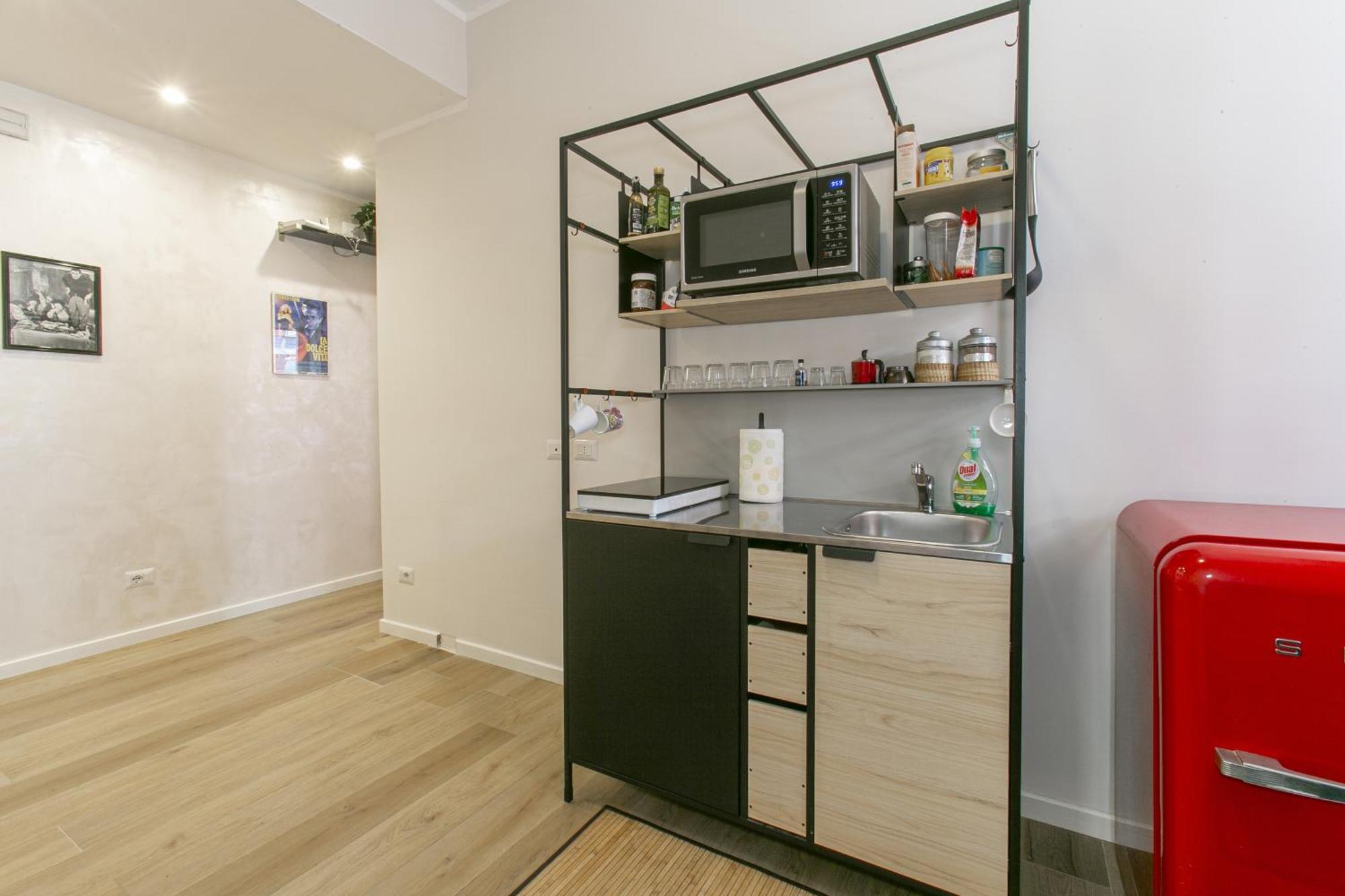 Apartment Moderno Vicino La Metropolitana A Cornelia Rom
